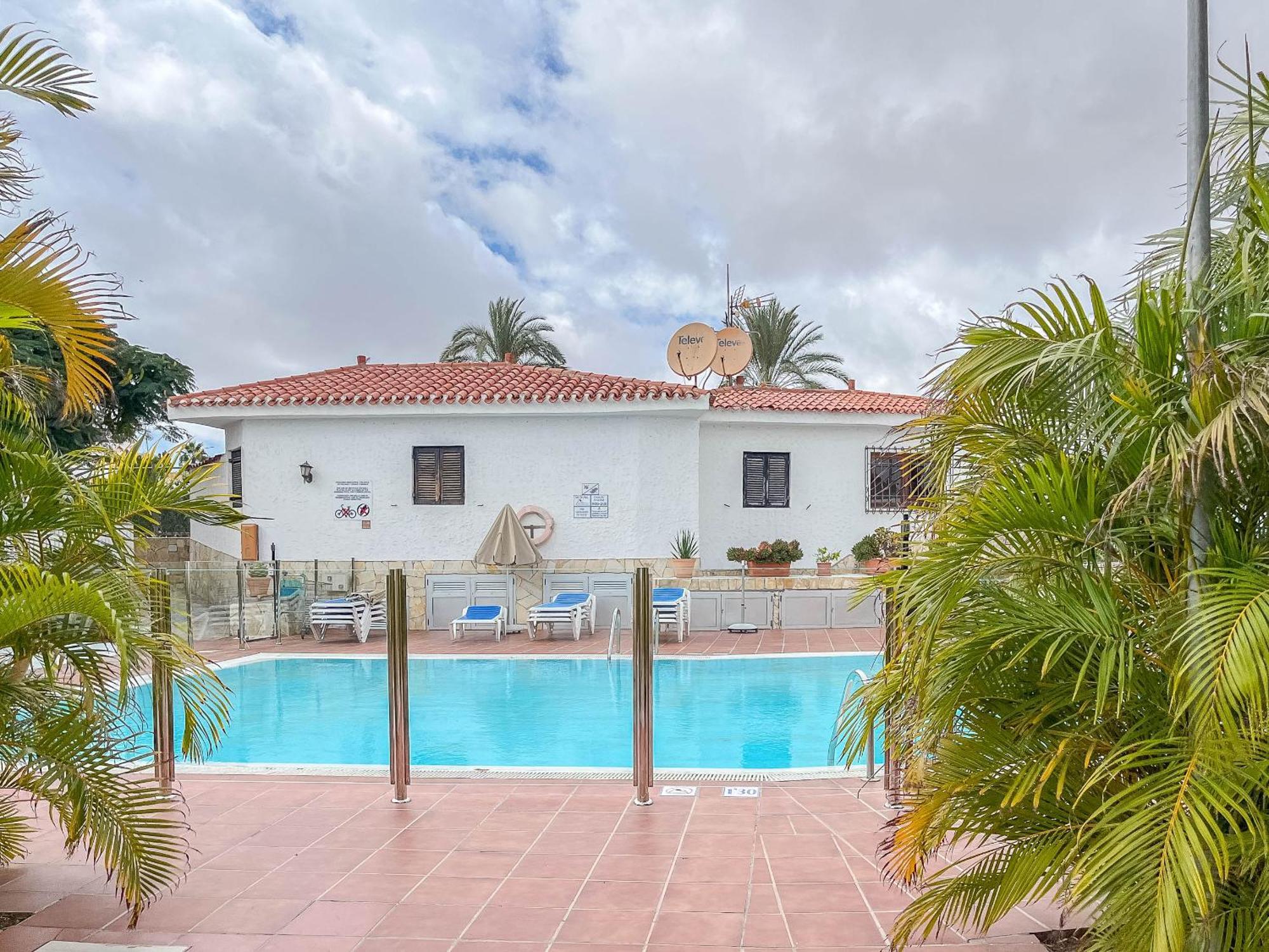 Private Chill-Out Terrace Bungalow - Pool San Bartolomé Exterior photo
