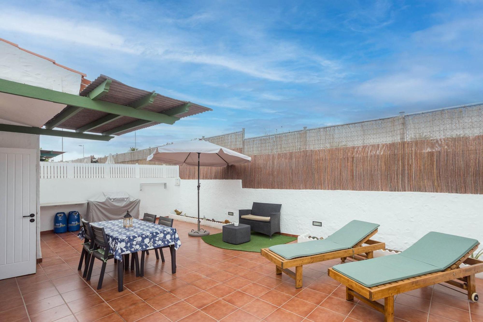Private Chill-Out Terrace Bungalow - Pool San Bartolomé Exterior photo