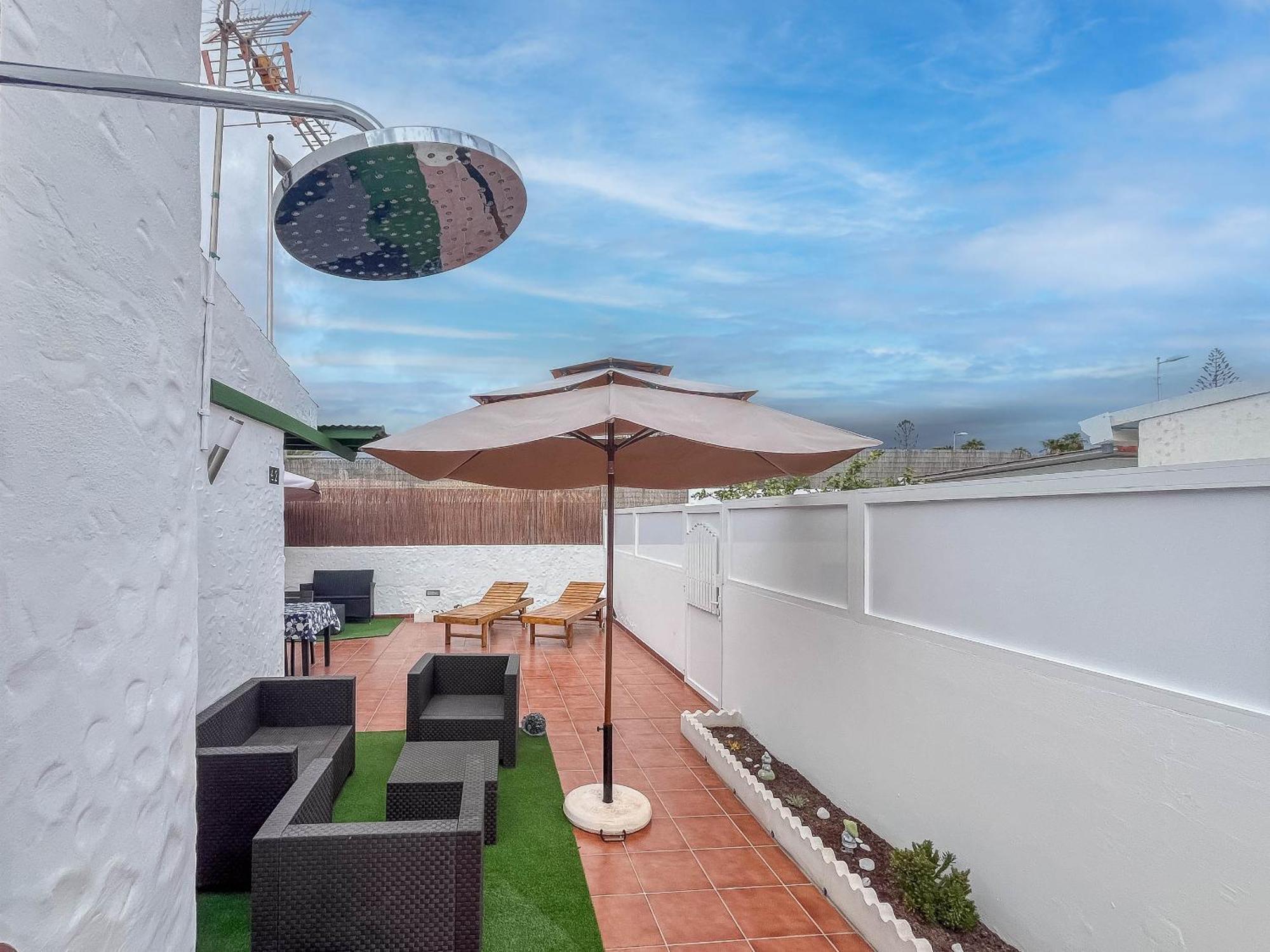 Private Chill-Out Terrace Bungalow - Pool San Bartolomé Exterior photo